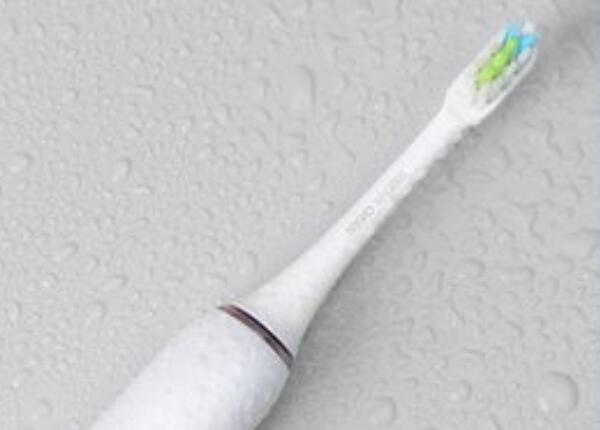 防水電動牙刷怎么用？5級防水電動牙刷的正確使用技巧